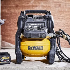 Dewalt 9.3 Bar 54V XR FLEXVOLT Li-ion Cordless Air Compressor with 31L/min Air Delivery (10L Tank)-Bare, DCC1054N-XJ