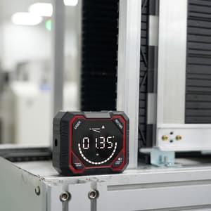 UNI-T 4 to 90° Digital Angle Meter with Laser, LM320E