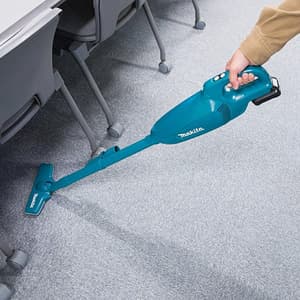 Makita 12V max CXT Li-Ion 3-Speed Cordless Vacuum Cleaner with Charger & 1 Pcs 1.5Ah Batteries, CL107FDWY