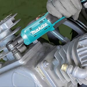 Makita 12V max CXT Li-Ion 47.5 N·m Cordless Ratchet Wrench with Charger & 1 Pcs 4.0Ah Battery, WR100DWM