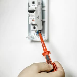 Hogert 150 mm Insulated Voltage Tester (VDE), HT1S981