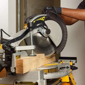 Dewalt 1600W / 305mm Single Bevel Mitre Saw & 60T TCT Blade, DWS715-IN