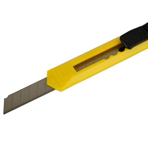 Stanley 9 mm Basic Snap-off Blade Knife, 10-131-S