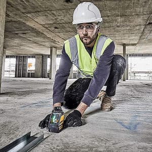 Dewalt Green Beam Cross Line Laser, DW088CG-XJ