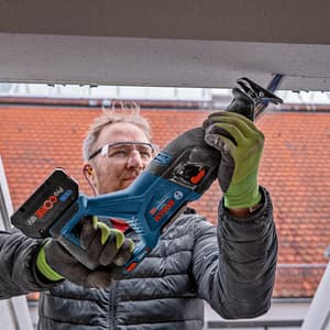 Bosch 18 V Professional Cordless Reciprocating Saw (BITURBO Brushless), GSA 185-LI Solo