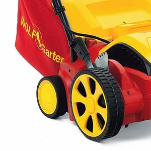 Wolf Garten 30 cm  / 1200W Electric Lawn Scarifier ( 2 in 1 Scarifier & Collect), VS 302 E