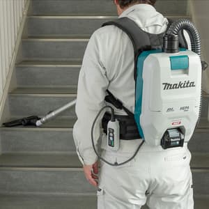 Makita 40Vmax XGT BL 2.0 Ltr Cordless HEPA Backpack Vacuum Cleaner (Bare Tool), VC008GZ