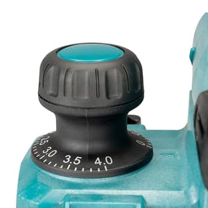 Makita 40Vmax XGT BL 82mm (3-1/4") Cordless Planer with Rapid Charger & 2 Pcs 4.0 Ah Batteries, KP001GM201