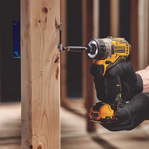Dewalt 12V / 6.35mm Li-Ion Sub-Compact Series Cordless Screwdriver with Brushless Motor & 12 Torque settings 2x 2Ah Batteries Included, DCF601D2-QW