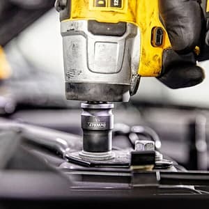 Dewalt 12V Li-ion Sub-Compact Series Cordless 3/8 Impact Fixed Square Wrench with Brushless Motor & 2x2Ah Batteriesv, DCF902D2-KR