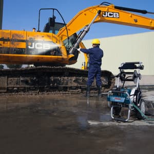 Bosch 160 Bar 4000W Professional High-Pressure Washer, GHP 8-15 XD