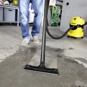 Karcher 20 Litre / 1000W WD4 Wet & Dry Multi-Purpose Vacuum Cleaner, 1.348-110.0