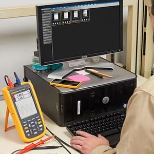 Fluke 125B Series Industrial Scope Meter Handheld Oscilloscopes