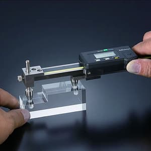 Mitutoyo 10 - 200 mm Digital ABS Back-Jaw Centerline Caliper with Data Output (Center to Center), 573-716-20