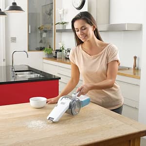 Black+Decker 10.8V Lithium-ion Pivot Cyclonic Dustbuster Handheld Vacuum Cleaner (Cordless), PV1020L-B1