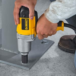 Dewalt 710W 1/2 Inch Heavy Duty Impact Wrench, DW292-QS