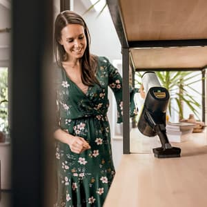 Karcher 25.2V / 2.5 Ah Li-ion Cordless Premium OurFamily Vacuum Cleaner (VC6), 1.198-680.0