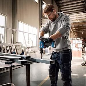 Bosch 18V / 13 mm Li-ion Professional Cordless Impact Drill Drivers with 1 x 2.0 Ah Batteries & Charger, GSB 183-LI
