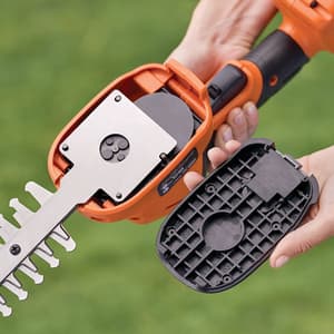 Black+Decker 20V Cordless 2 In 1 Shear Shrubber Kit, BCSS20D1-B1