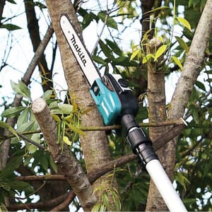 Makita 40Vmax XGT BL 30 cm (12") Cordless Telescopic Pole Saw (Bare Tool), UA004GZ