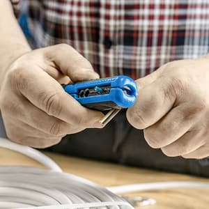 Hogert 5 inch / 122 mm Wire Stripper, HT1P102