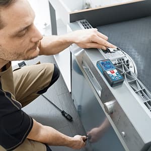 Bosch 50 Mtr Professional 2-in-1 360º Measuring Laser Device, GLM500