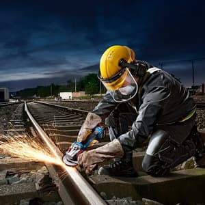 Bosch 100 mm / 4 inch 18V Professional Cordless Angle Grinder, GWS 18V-11 S