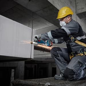 Bosch 100 mm / 4 inch 18V Professional Cordless Angle Grinder (Bare Tool), GWS 18V-8