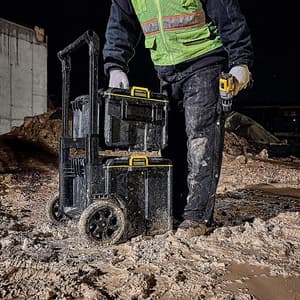 Dewalt Toughsystem 2.0 (DS450) Mobile Stackable Tool Box With 113 Kg Load Capacity, DWST83295-1