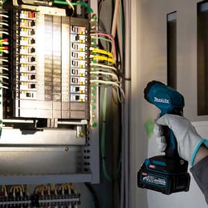 Makita 40Vmax XGT Li-Ion 160 LM Cordless LED Flashlight (Bare Tool), ML001G