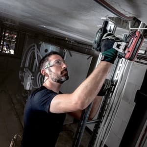 Metabo 18V / 2 x 4 Ah Li-ion Cordless Impact Wrench, SSW 18 LTX 300 BL