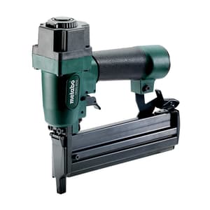 Metabo 15 - 40 mm Air Staple Guns & Nailers, DKNG 40/50