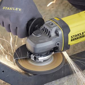 Stanley 100mm / 20V / 4.0Ah Cordless Brushed Grinder With 2 Batteries & Charger (FATMAX), SCG400M2K
