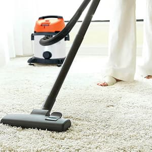Black+Decker 20-Litre, 1600 Watt, 16 KPa High Suction Wet & Dry Stainless Steel Vacuum Cleaner & Blower with HEPA Filter & Reusable Dustbag (Red), WDBDS20