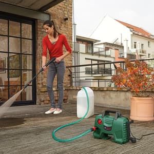 Bosch Easy Aquatak 110 1300W / 110 Bar High-Pressure Washer With High Pressure Gun