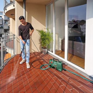 Bosch Easy Aquatak 120 1500W / 120 Bar High-Pressure Washer With High Pressure Gun