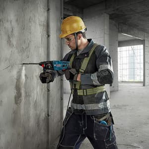 Bosch 720 W Professional Rotary Hammer with SDS Plus, GBH 220