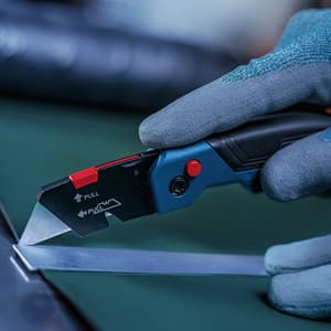Bosch 37 mm Folding Knife with One-Hand Operation, 1 600 A03 AC3