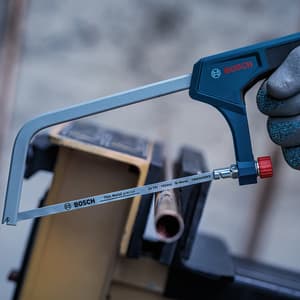 Bosch 150 mm / 6 Inch Hacksaw for Cutting Various Materials (24 TPI), 1 600 A03 9R3