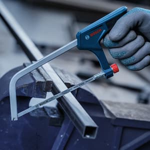 Bosch 150 mm / 6 Inch Hacksaw for Cutting Various Materials (24 TPI), 1 600 A03 9R3