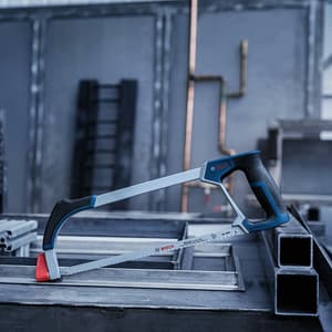 Bosch 300 mm / 12 Inch Hacksaw for Cutting Various Materials (24 TPI), 1 600 A03 9R4