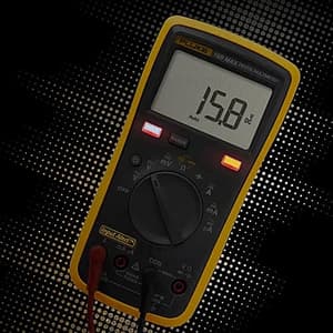 Fluke 15B Max Kit 6000 Counts / 600V Economical Digital Multimeter With TL75 & TL31 Extra-Slim Test Leads