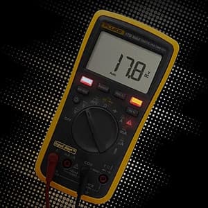 Fluke 17B Max-02 6000 Counts / 600V Digital Multimeter With TL31 Extra-Slim Test Leads