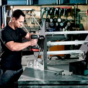 Metabo 18V / 4 Ah Li-ion Cordless Impact Wrench, SSW 18 LTX 200