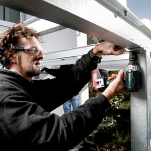 Metabo 18V / 4 Ah Li-ion Cordless Impact Wrench, SSW 18 LTX 200