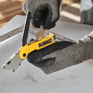 Dewalt 61 mm Folding Fixed Blade Utility Knife With 5 Replaceable Blades, DWHT10429-0
