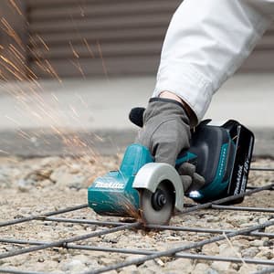 Makita 18V LXT BL 76 mm (3") Cordless Compact Cut Off with Rapid Charger & 2 Pcs 3.0Ah Batteries, DMC300RFJ