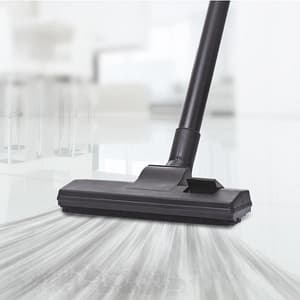 Black+Decker 1000-Watt, 100 Air Watts High Suction, 1-Litre Bagged Vacuum Cleaner (Red), VM1200-B5