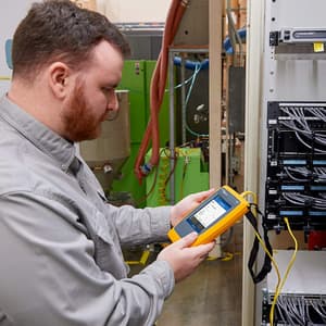 Fluke Networks LinkIQ Cable + Network Tester, LIQ 100