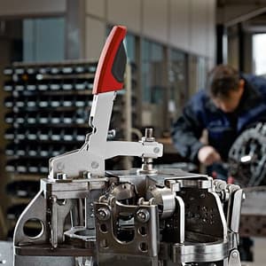 Bessey 35 mm Vertical Toggle Clamp with Open Arm & Horizontal Base Plate, STC-VH20